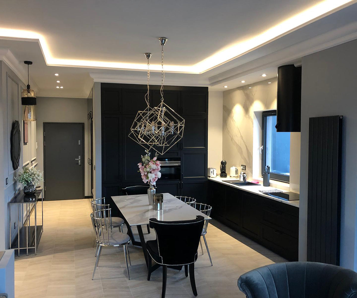 Silver Noir Apartment 01